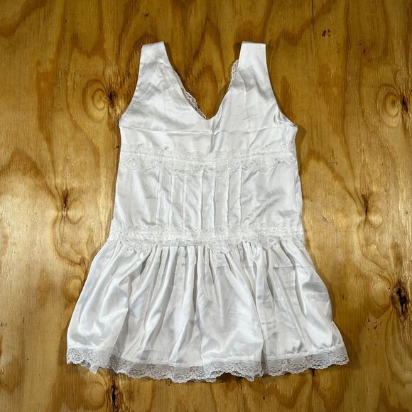 White Lace Trim Satin Mini Dress Or Nightgown - Size M - Picture 6 of 6